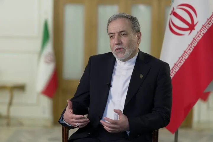 عراقچی در بغداد: اجبار، تهدید و ارعاب را نپذیرفته و از حقوقمان دست نمیکشیم عراقچی در بغداد: اجبار، تهدید و ارعاب را نپذیرفته و از حقوقمان دست نمیکشیم
