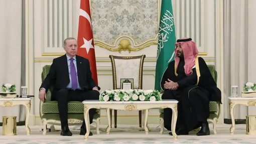 حمایت از عربستان بدون تقابل با ایران